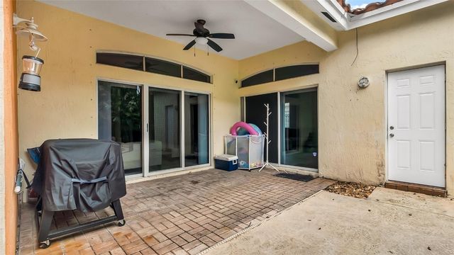 5252 NW 51st Street, Coconut Creek, FL 33073