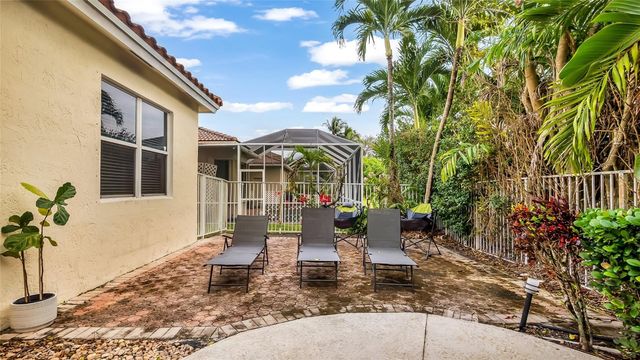 5252 NW 51st Street, Coconut Creek, FL 33073