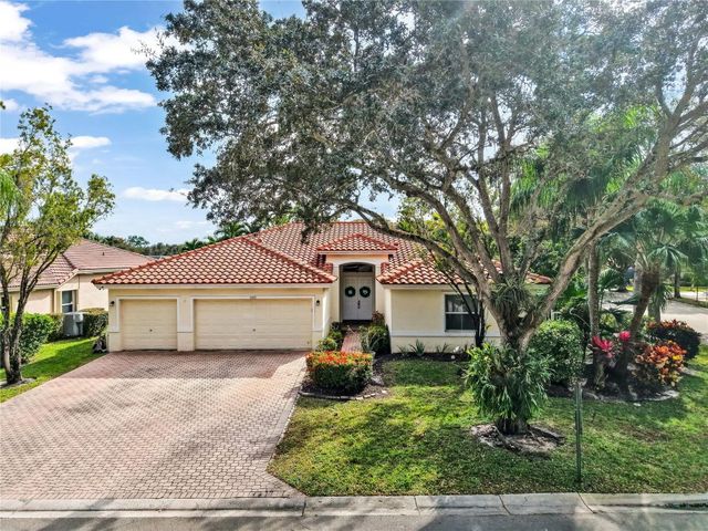 5252 NW 51st Street, Coconut Creek, FL 33073