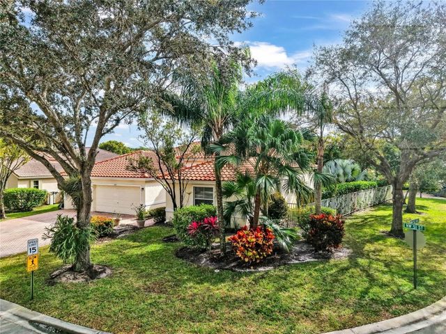 5252 NW 51st Street, Coconut Creek, FL 33073