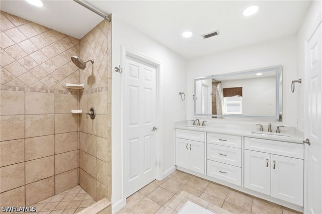 10069 Boca CIR, Naples, FL 34109