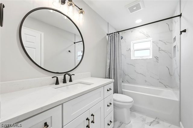 10069 Boca CIR, Naples, FL 34109