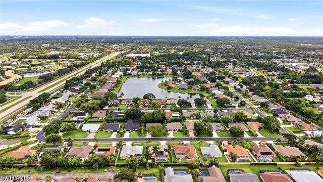 10069 Boca CIR, Naples, FL 34109