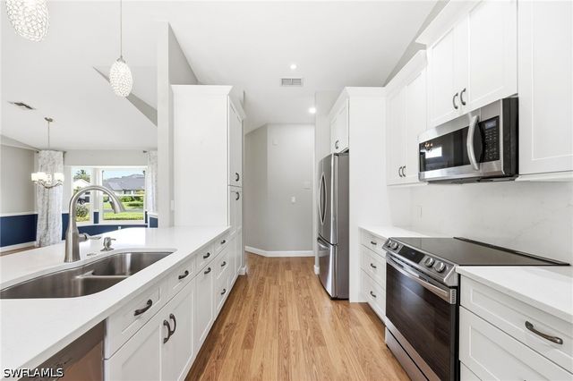 10069 Boca CIR, Naples, FL 34109