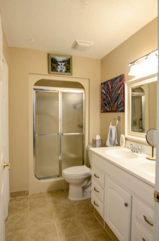 9086 Delancey Circle, North Charleston, SC 29406