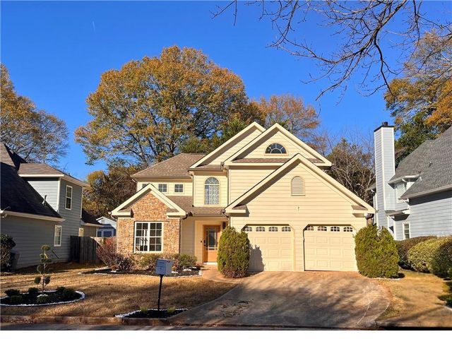 2768 Royal Bluff, Decatur, GA 30030