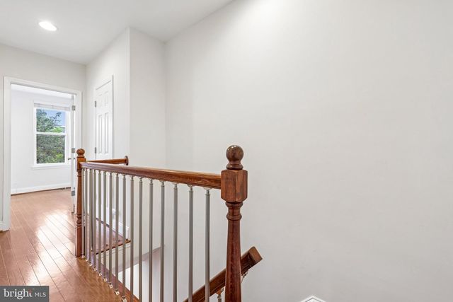 813 12TH ST NE, Washington, DC 20002