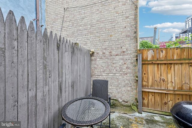 813 12TH ST NE, Washington, DC 20002
