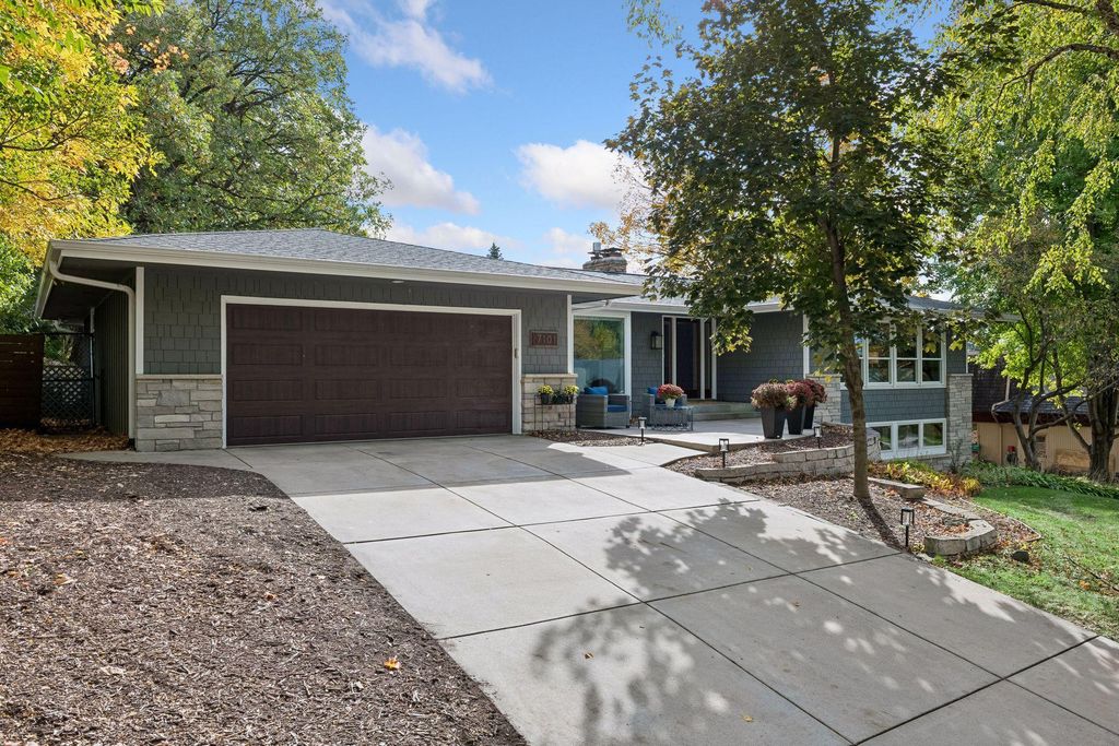 7101 Mark Terrace Drive, Edina, MN 55439 — photo 3