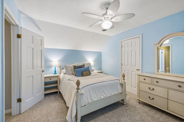 1305 Jewell Dr, Columbia, TN 38401