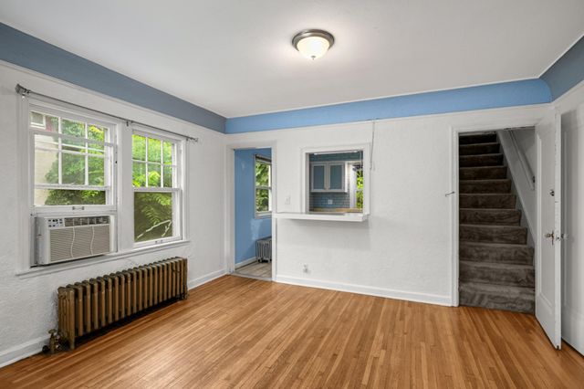 3920 15th Avenue S, Minneapolis, MN 55407