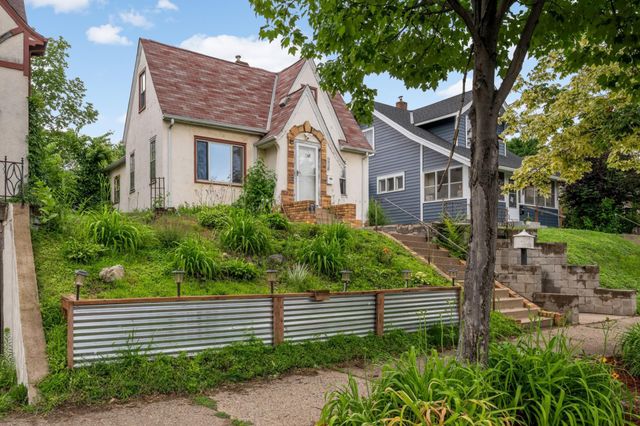 3920 15th Avenue S, Minneapolis, MN 55407
