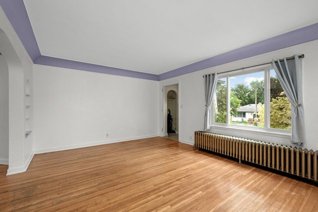 3920 15th Avenue S, Minneapolis, MN 55407
