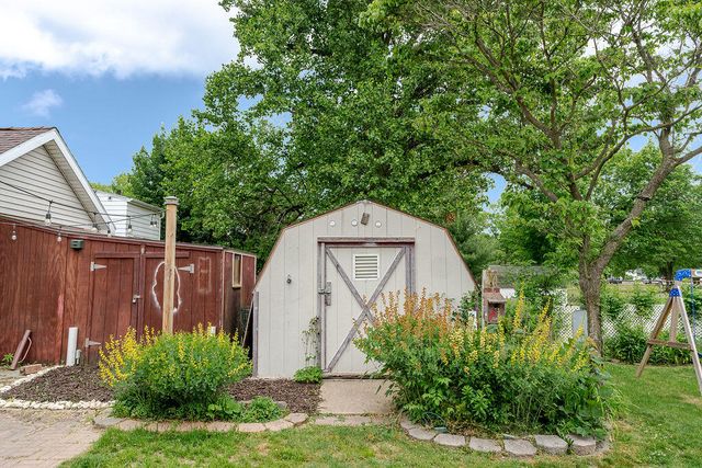 420 Oakhurst Avenue, Kalamazoo, MI 49001