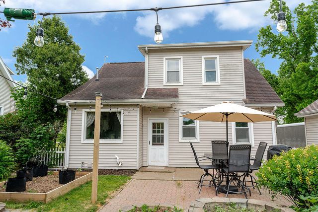 420 Oakhurst Avenue, Kalamazoo, MI 49001