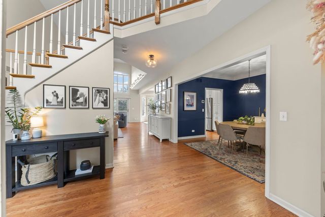 26W172 Klein Creek Drive, Winfield, IL 60190