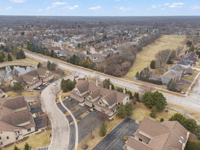 26W172 Klein Creek Drive, Winfield, IL 60190