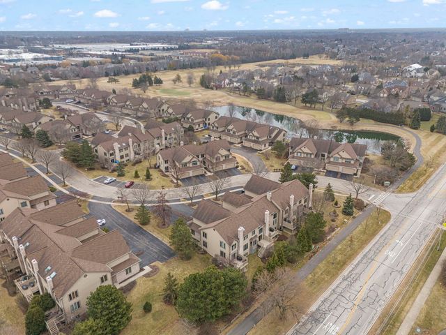 26W172 Klein Creek Drive, Winfield, IL 60190