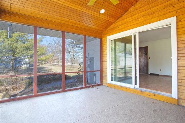 3237 County Road AB, Mcfarland, WI 53558