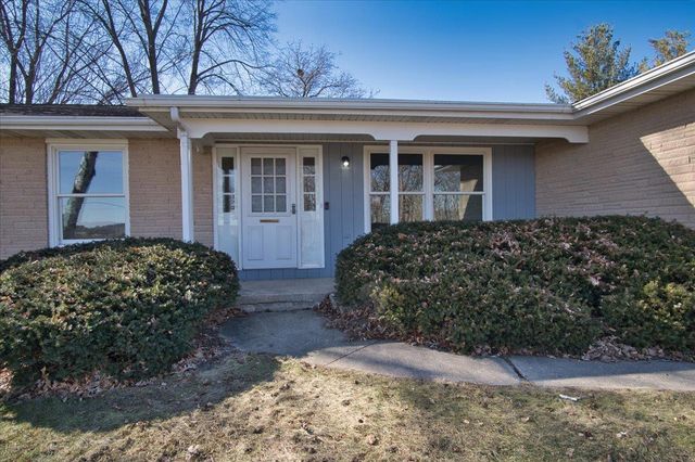 3237 County Road AB, Mcfarland, WI 53558