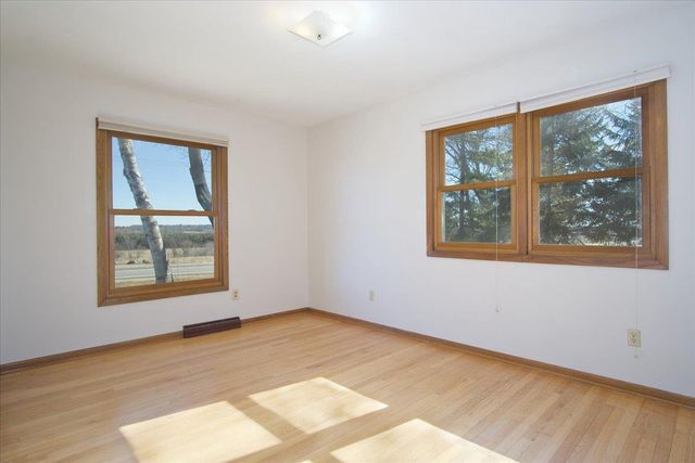 3237 County Road AB, Mcfarland, WI 53558