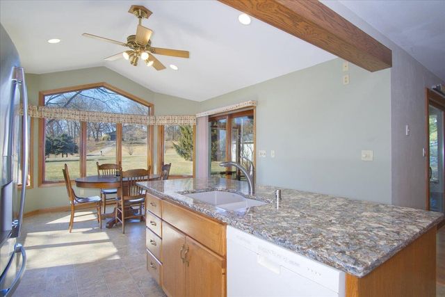 3237 County Road AB, Mcfarland, WI 53558