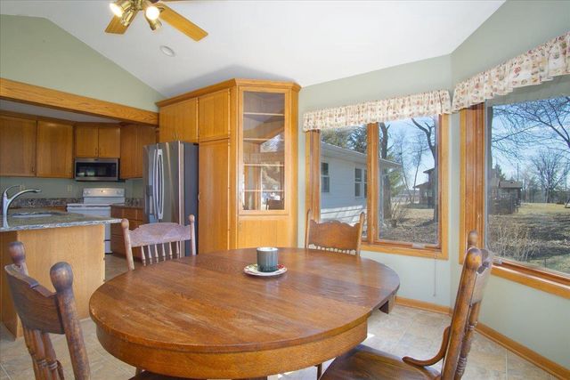 3237 County Road AB, Mcfarland, WI 53558