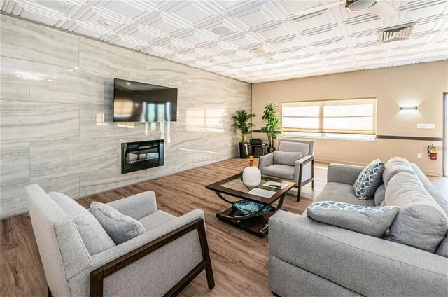 1 BOCA CIEGA POINT BOULEVARD 314, St Petersburg, FL 33708