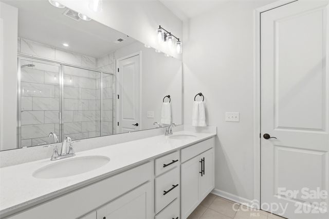 2037 Howell Creek Way, Charlotte, NC 28215