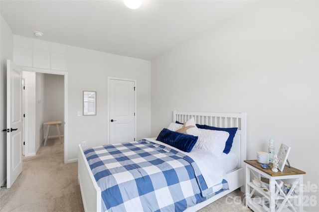 2037 Howell Creek Way, Charlotte, NC 28215