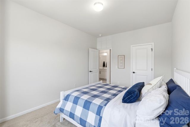 2037 Howell Creek Way, Charlotte, NC 28215