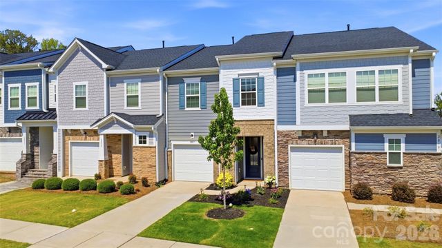 2037 Howell Creek Way, Charlotte, NC 28215