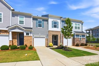 2037 Howell Creek Way, Charlotte, NC 28215