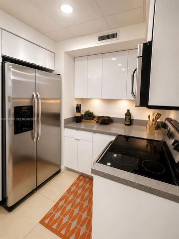 3505 S Ocean Dr 411, Hollywood, FL 33019