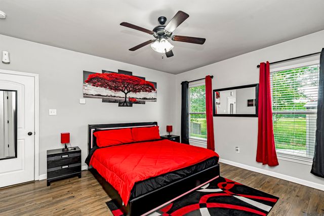 42568 Baystone Ave, Prairieville, LA 70769