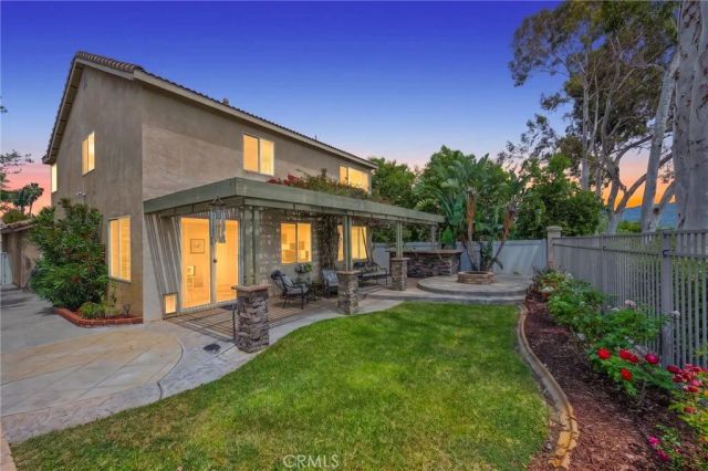 31881 Via Tafalla, Temecula, CA 92592