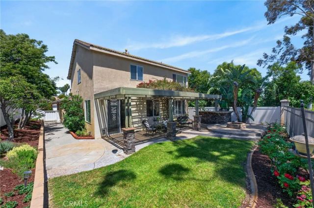 31881 Via Tafalla, Temecula, CA 92592