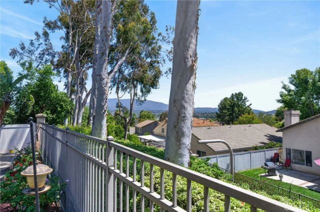 31881 Via Tafalla, Temecula, CA 92592