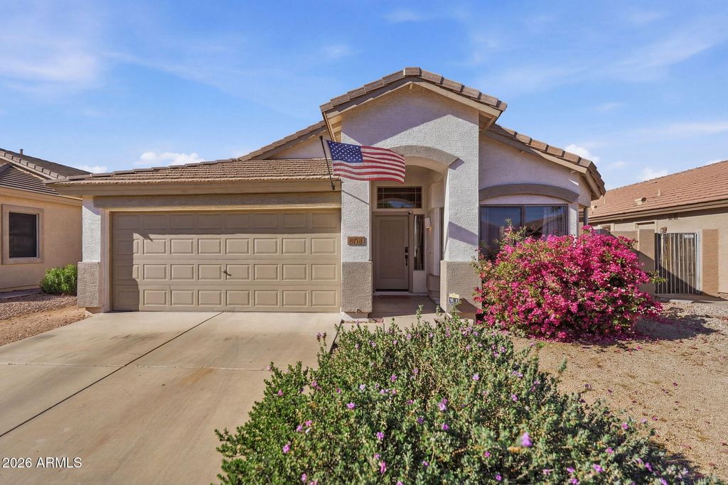 8718 E PORTOBELLO Avenue, Mesa, AZ 85212 — exterior