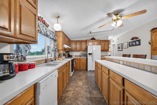 2128 E 4675, Pryor, OK 74361