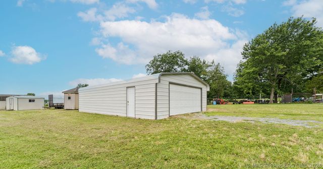 2128 E 4675, Pryor, OK 74361