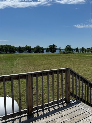 2128 E 4675, Pryor, OK 74361