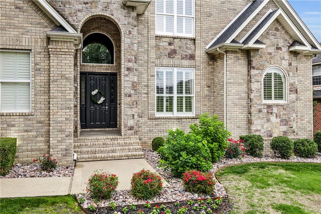 6303 W Valley View Road, Rogers, AR 72758