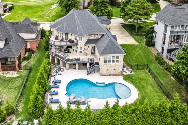 6303 W Valley View Road, Rogers, AR 72758