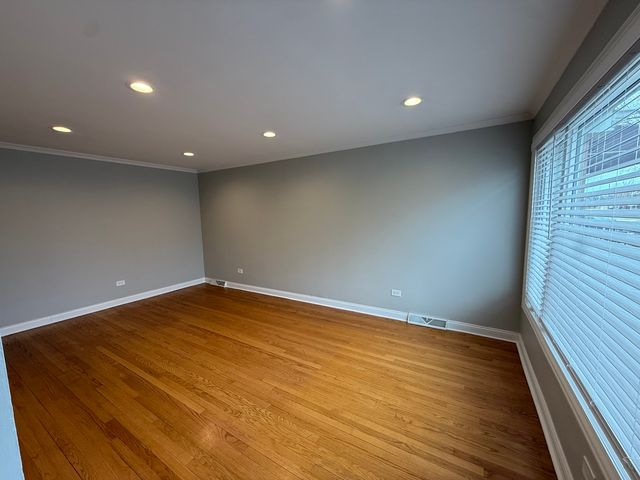 10348 S Rhodes Avenue, Chicago, IL 60628