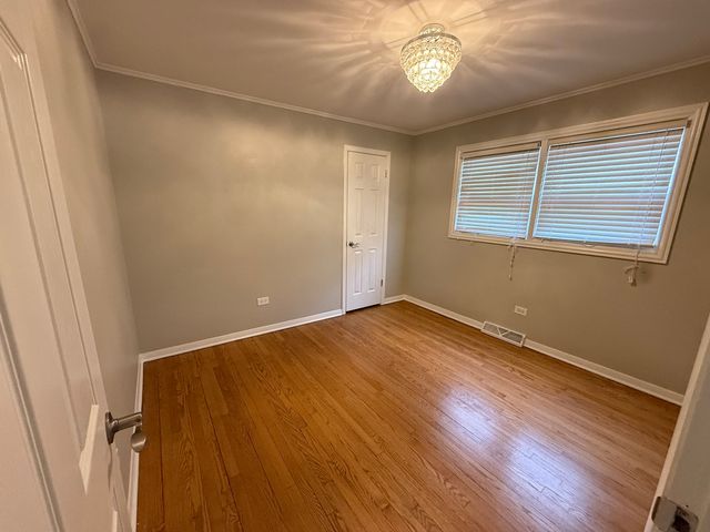 10348 S Rhodes Avenue, Chicago, IL 60628