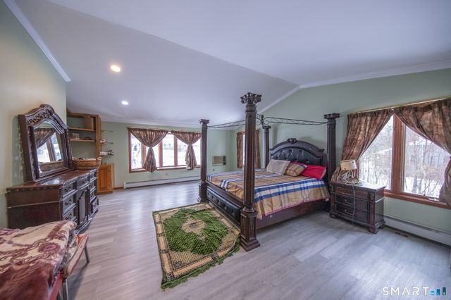 15 Coral Drive, Shelton, CT 06484