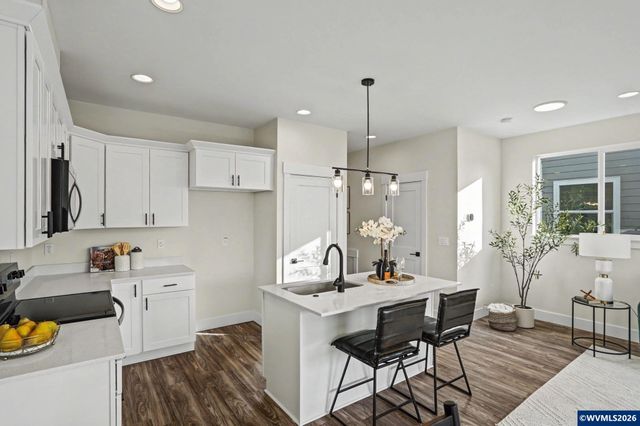 2574 Promise Wy, Lebanon, OR 97355