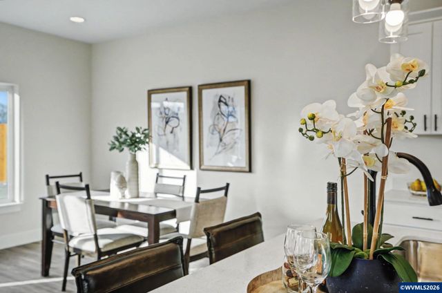 2574 Promise Wy, Lebanon, OR 97355