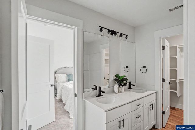 2574 Promise Wy, Lebanon, OR 97355